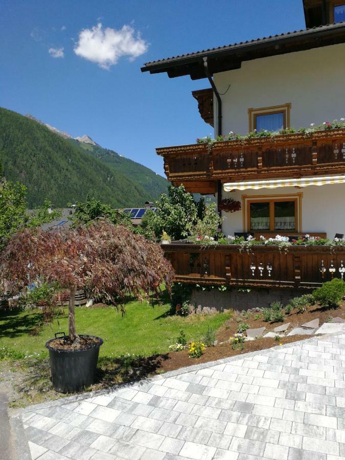 Haus Holzer Leilighet Kals-am Großglockner Eksteriør bilde